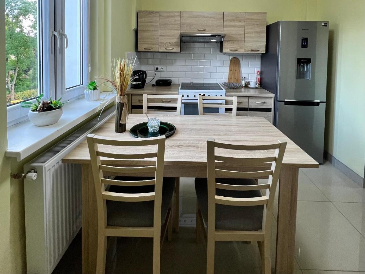 Wolnosci 21 Jelenia Gora Apartment Exterior foto