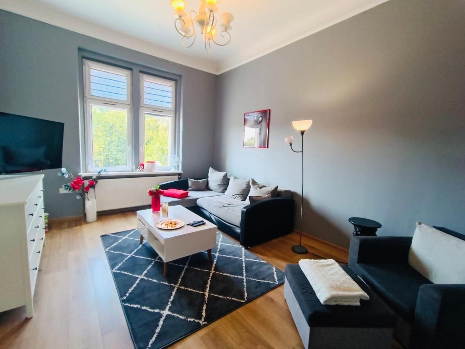 Wolnosci 21 Jelenia Gora Apartment Exterior foto